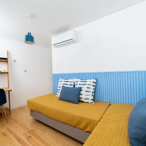 https://blue-by-the-river-3-elegant-two-bedroom-in-santos.hotels-lisbon-portugal.com